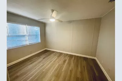 1077 SE 22nd Ave #N8, Pompano Beach, FL 33062 - Photo 7