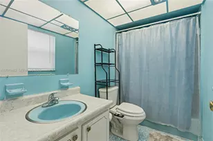 2500 NE 9th St, Fort Lauderdale, FL 33304 - Photo 17