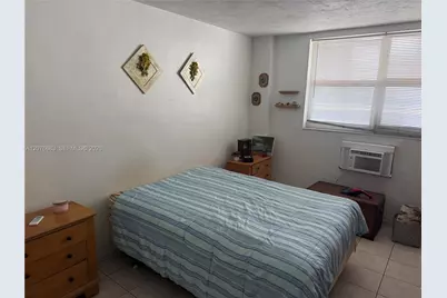 1300 Lincoln Rd #E705, Miami Beach, FL 33139 - Photo 9