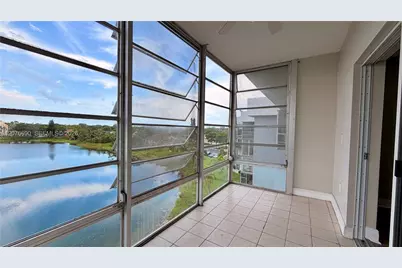 879 NE 195th St #425, Miami, FL 33179 - Photo 7