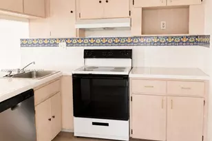 15401 SW 81st Cir Ln, Miami, FL 33193 - Photo 3