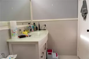 1541 NW 113th Ave, Pembroke Pines, FL 33026 - Photo 25