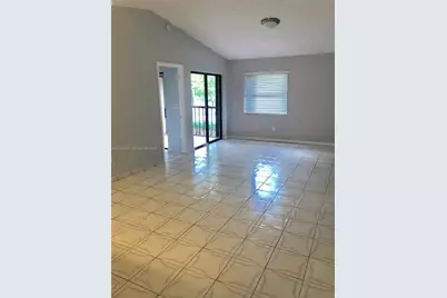 9810 Hammocks Blvd #202, Miami, FL 33196 - Photo 5