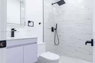 1029 NW 42nd St, Miami, FL 33127 - Photo 23