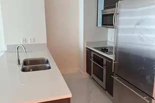 500 Brickell Ave, Miami, FL 33131 - Photo 5