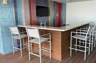 500 Brickell Ave, Miami, FL 33131 - Photo 23