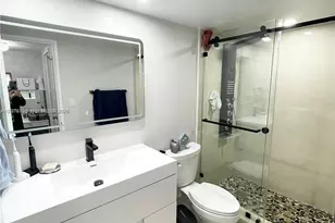 5600 Collins Ave, Miami Beach, FL 33140 - Photo 25