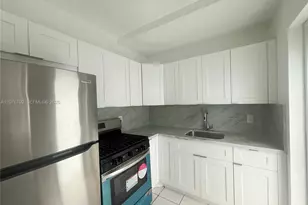 [Address not provided], Miami Beach, FL 33141 - Photo 9