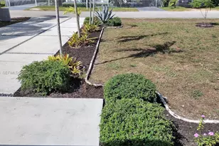 300 S Biscayne River Dr, Miami, FL 33169 - Photo 3