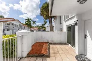 7640 SW 153rd Ct, Miami, FL 33193 - Photo 7