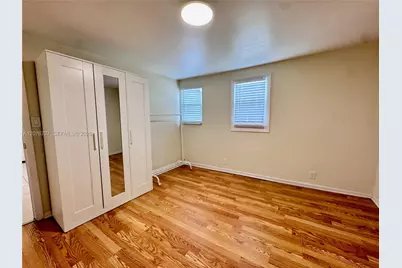 719 Glenn Pkwy, Hollywood, FL 33021 - Photo 11