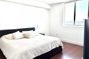 275 NE 18th St, Miami, FL 33132 - Photo 29