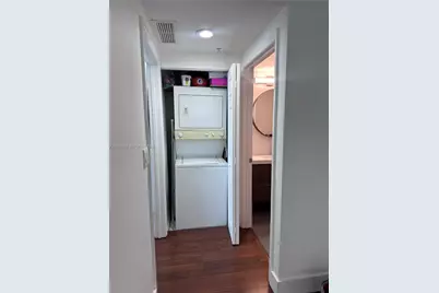 275 NE 18th St #1810, Miami, FL 33132 - Photo 45