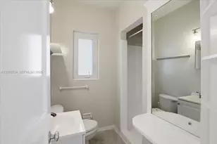 8975 Froude Ave, Surfside, FL 33154 - Photo 23