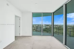 2411 Laguna Cir, North Miami, FL 33181 - Photo 23