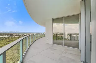 2411 Laguna Cir, North Miami, FL 33181 - Photo 57