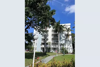 496 NW 165th St Rd #D-310, Miami, FL 33169 - Photo 15