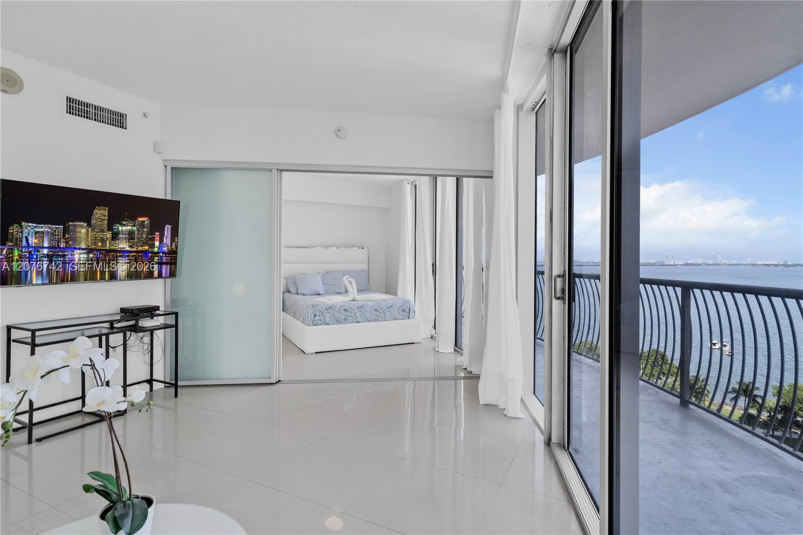 1750 N Bayshore Dr #1602 - 1750 N Bayshore Dr #1602, Miami, FL 33132 Luxury Property | Jose Angel Pina