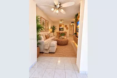 17560 Atlantic Blvd #503, Sunny Isles Beach, FL 33160 - Photo 3