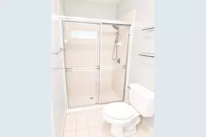 405 Kelly Ln, Weston, FL 33326 - Photo 15