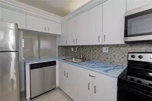 2903 N Miami Beach Blvd, North Miami Beach, FL 33160 - Photo 9