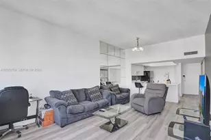 1351 NE Miami Gardens Dr, Miami, FL 33179 - Photo 23