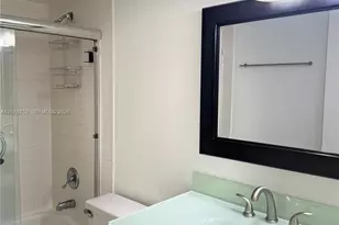 770 Claughton Island Dr, Miami, FL 33131 - Photo 21