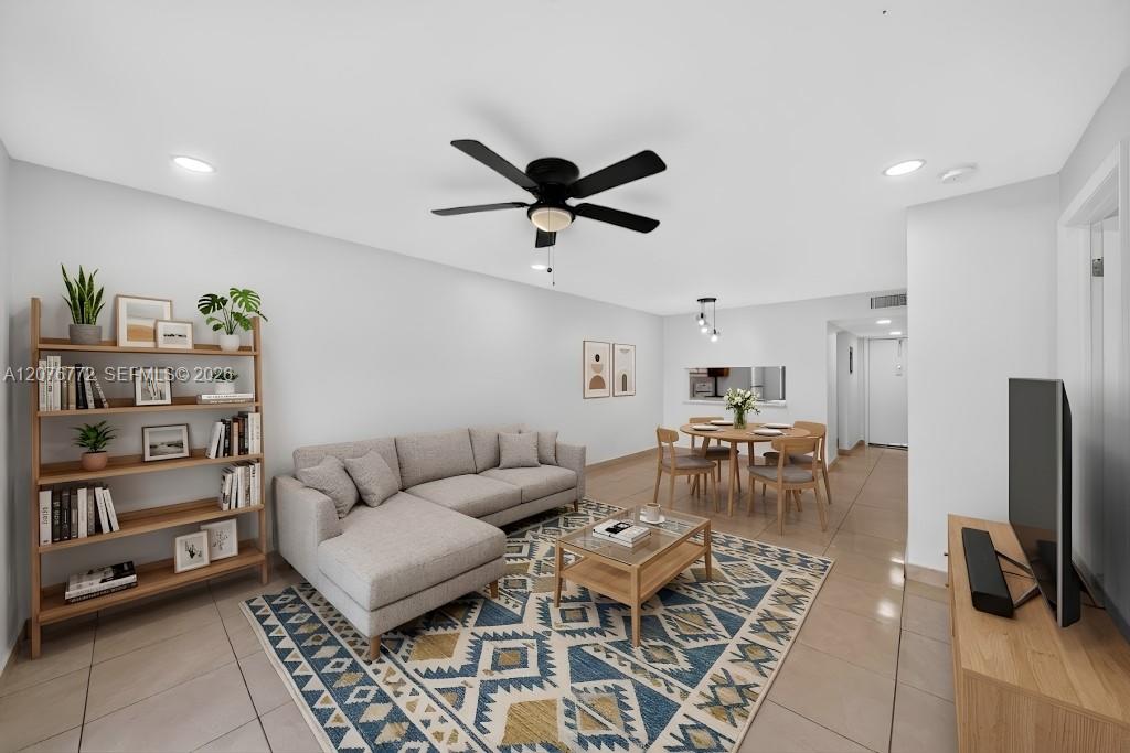 7670 SW 152nd Ave #1-207 - 7670 SW 152nd Ave #1-207, Miami, FL 33193 Luxury Property | Jose Angel Pina