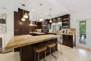 571 S Mashta Dr, Key Biscayne, FL 33149 - Photo 13