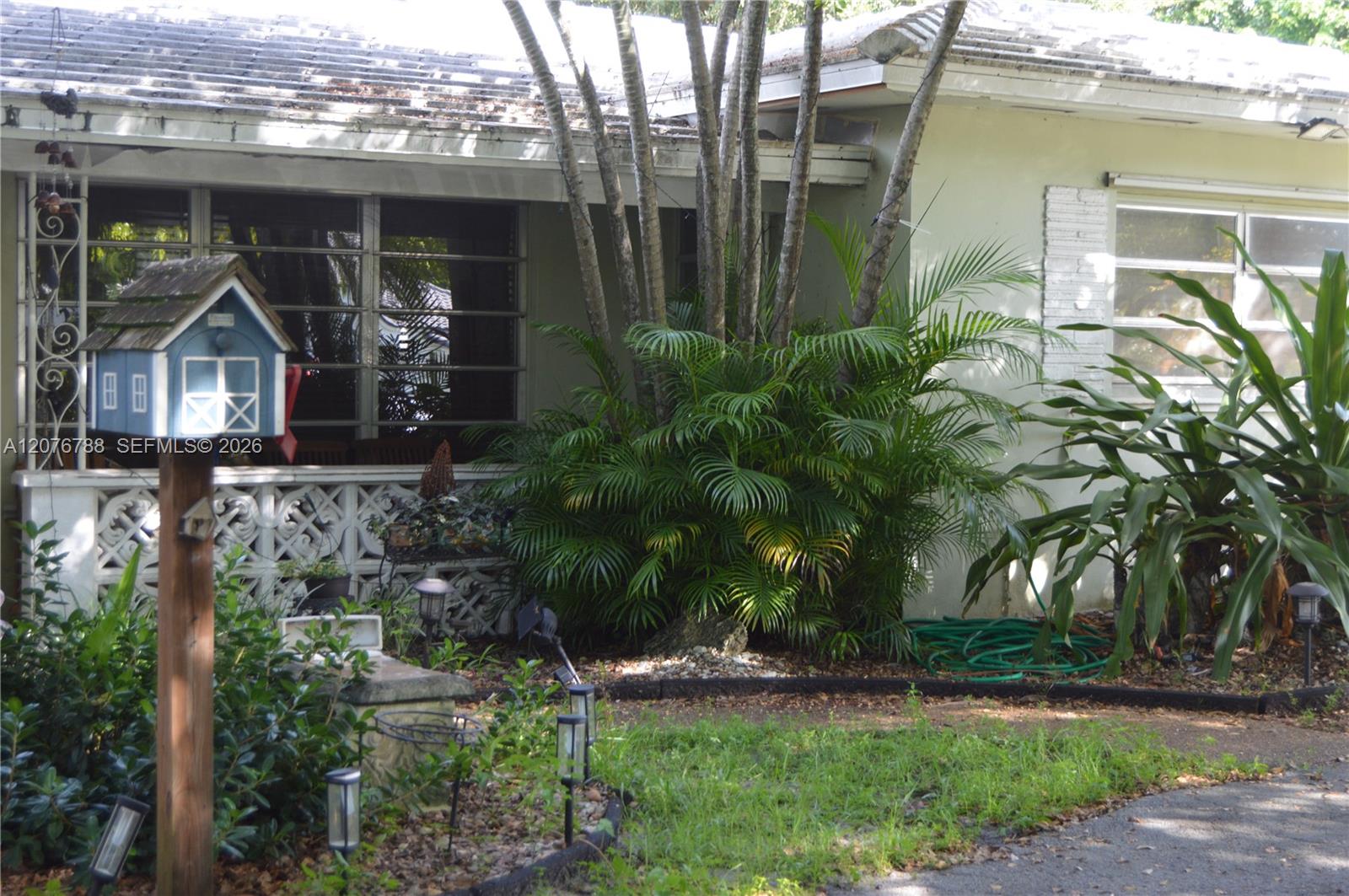 11429 NE 11th Pl - 11429 NE 11th Pl, Biscayne Park, FL 33161 Luxury Property | Jose Angel Pina