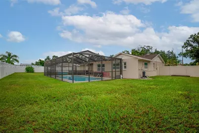 603 Wood Rd, Other City - In The State Of Florida, FL 33584 - Photo 7