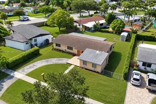 9500 Cutler Ridge Dr, Cutler Bay, FL 33157 - Photo 3