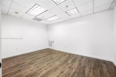 150 SE 2nd Ave #1010, Miami, FL 33131 - Photo 21