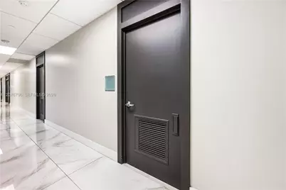 150 SE 2nd Ave #1010, Miami, FL 33131 - Photo 33