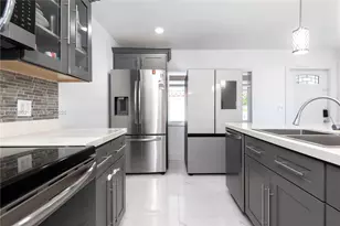 970 Plover Ave, Miami Springs, FL 33166 - Photo 7
