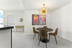 300 S Biscayne Blvd, Miami, FL 33131 - Photo 7