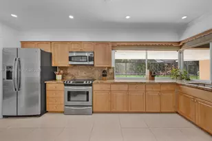 11805 SW 62nd Ave, Pinecrest, FL 33156 - Photo 3