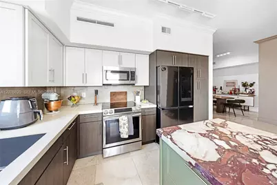 1745 E Hallandale Beach Blvd #2407W, Hallandale Beach, FL 33009 - Photo 9
