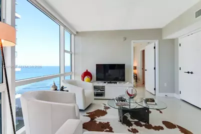 6801 Collins Ave #1216, Miami Beach, FL 33141 - Photo 5