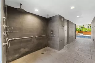 3470 E Coast Ave, Miami, FL 33137 - Photo 23