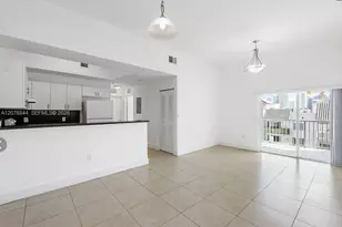 900 SW 7th St, Miami, FL 33130 - Photo 7