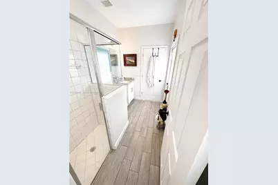 2105 NE 38th Rd, Homestead, FL 33033 - Photo 29