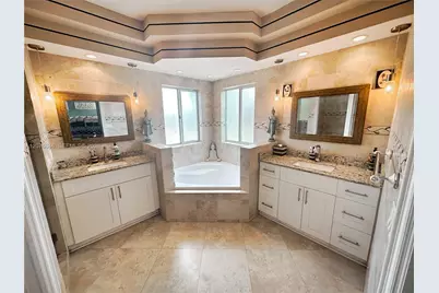 2105 NE 38th Rd, Homestead, FL 33033 - Photo 19