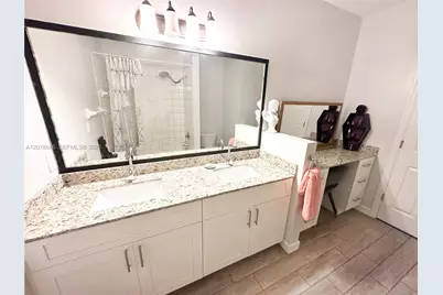 2105 NE 38th Rd, Homestead, FL 33033 - Photo 25