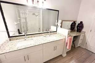 2105 NE 38th Rd, Homestead, FL 33033 - Photo 25