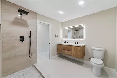 220 N 69th Ter, Hollywood, FL 33024 - Photo 23