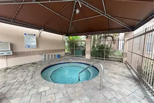 2926 S University Dr, Davie, FL 33328 - Photo 25