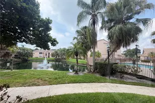 2926 S University Dr, Davie, FL 33328 - Photo 11