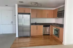 300 S Biscayne Blvd, Miami, FL 33131 - Photo 1