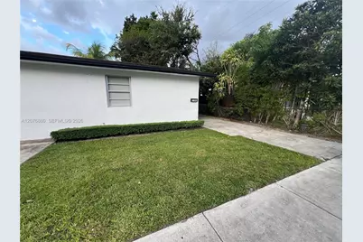 3102 SW 10th St #3104A, Miami, FL 33135 - Photo 13